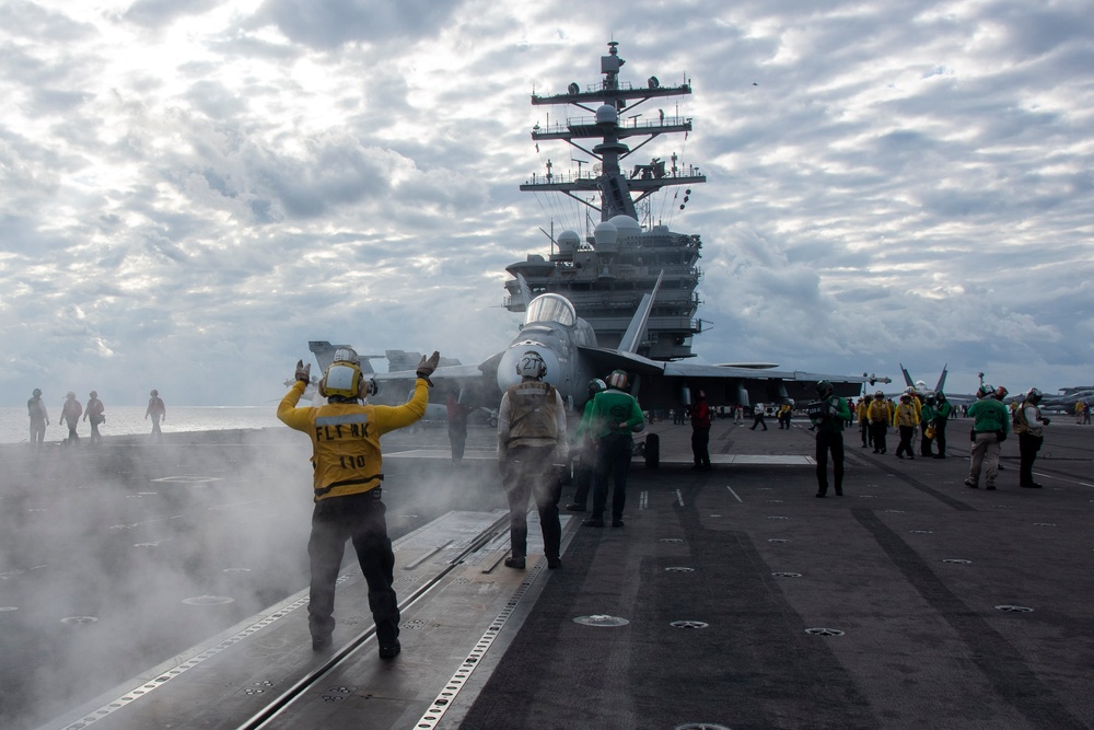 USS Ronald Reagan (CVN 76) conducts flight operations