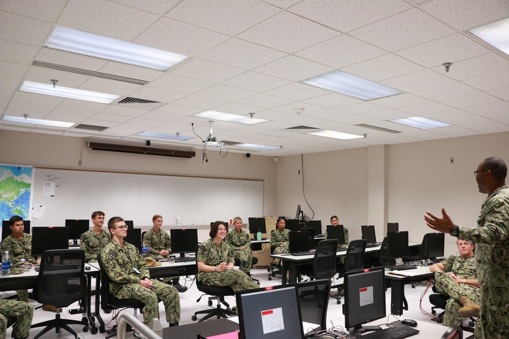 Naval Academy Midshipmen Visit Information Warfare Schoolhouse for Summer Cruise