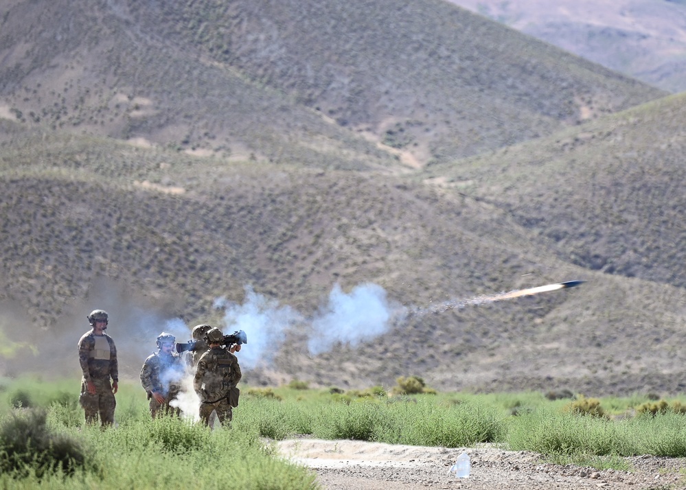 Naval Special Warfare Operators Complete Tactical Ground Movement Training