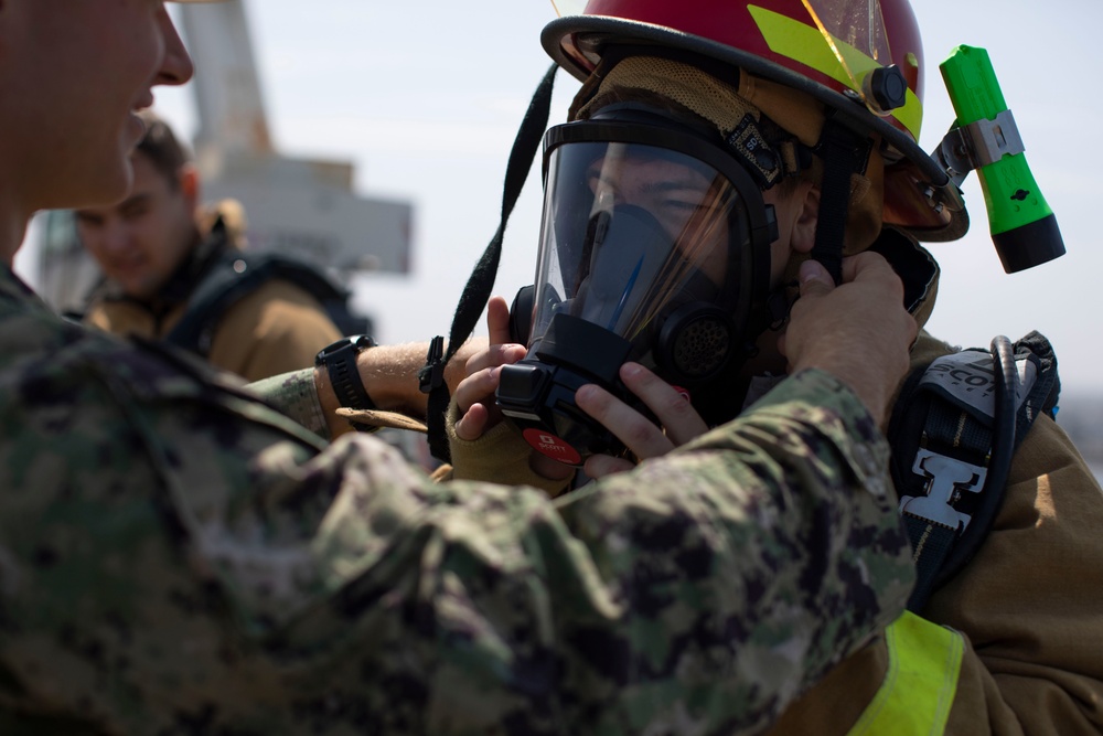 MIDN Tour USS Tripoli