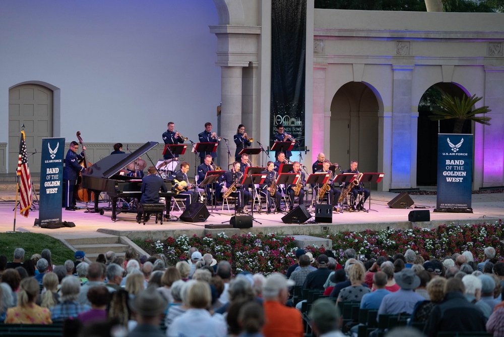 The Commanders at the Redlands Bowl