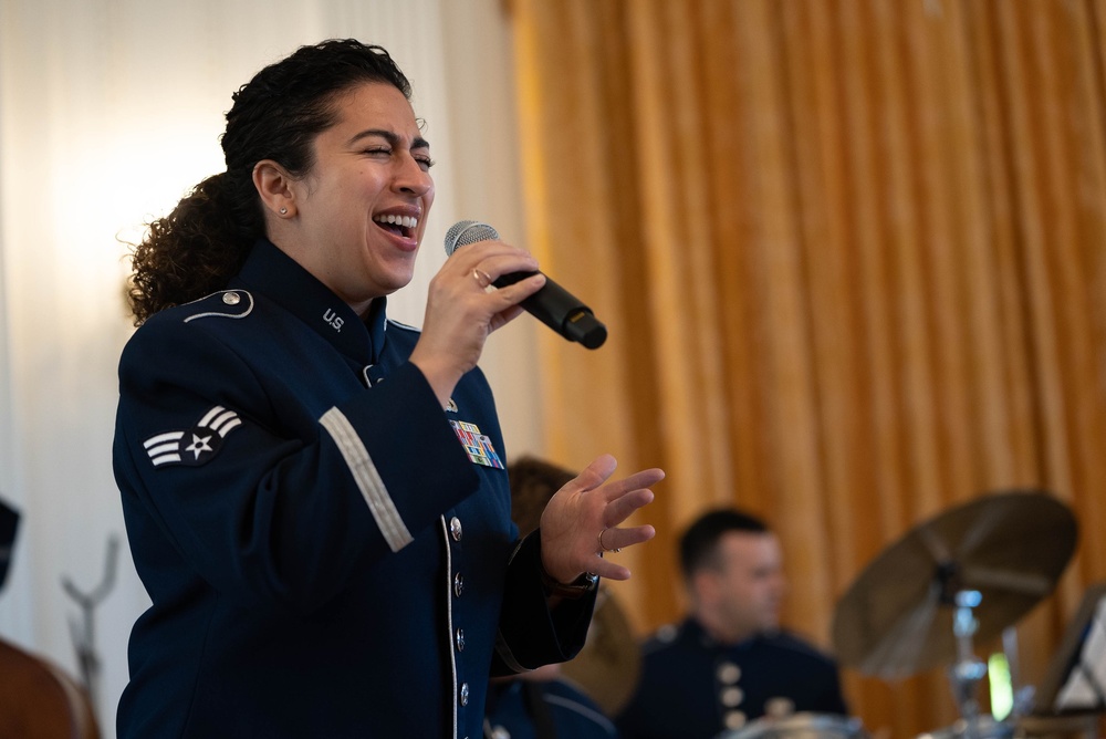 SrA Cancel sings at the Nixon Library