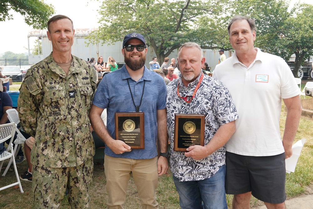 Andrew Levering and Fred O'Neal named 2022 NAVFAC Washington Hard Hat Awards winners