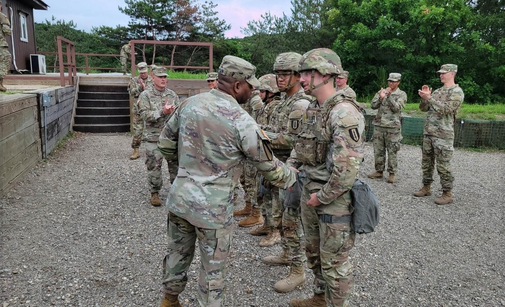 ROK and U.S. Army Reserve Soldiers from the 9th Mission Support Command, 658th Regional Support Group Forge Stronger Bonds in Joint Convoy Operation Exercise