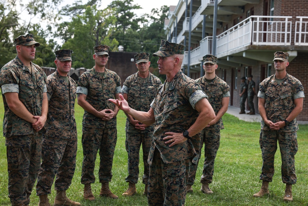 Assistant Commandant of the Marine Corps Visits Camp Lejeune