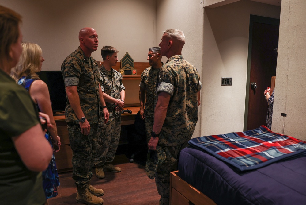 Assistant Commandant of the Marine Corps Visits Camp Lejeune