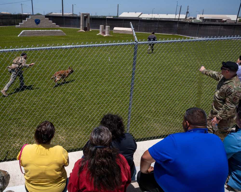 Local educators learn at Laughlin.