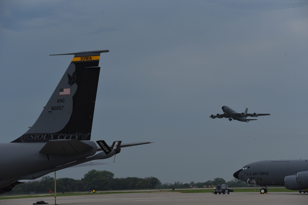 Iowa KC-135 Bat tail