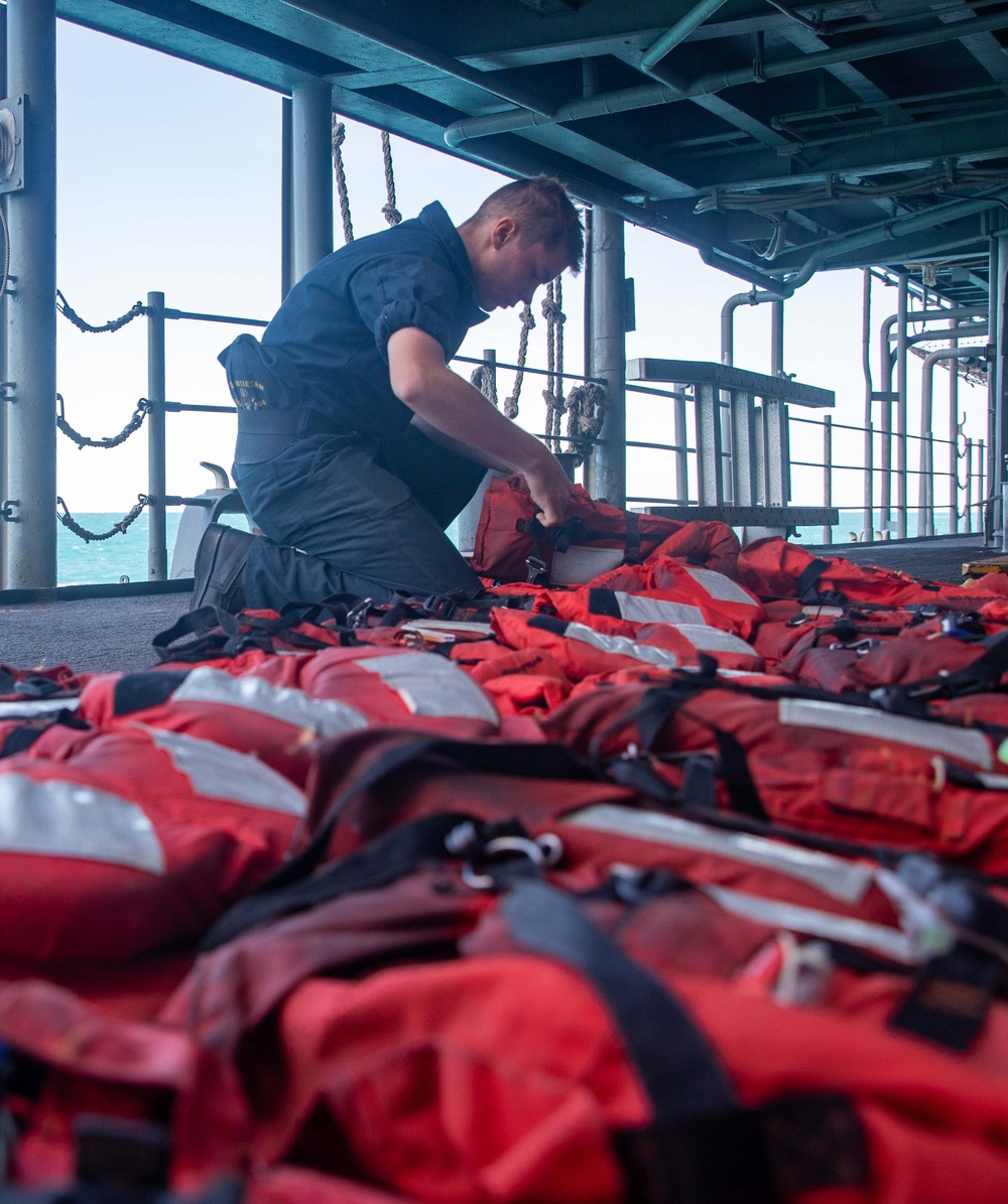 SN Henderson Prepares Flotation Devices for Maintenance