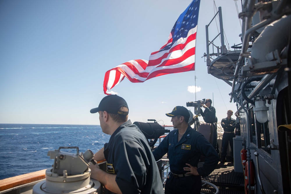 Commanding Officer, Capt. Victor Garza and Bridge Watch Team Oversee Ship's Operations Aboard USS Antietam (CG 54) during Talisman Sabre