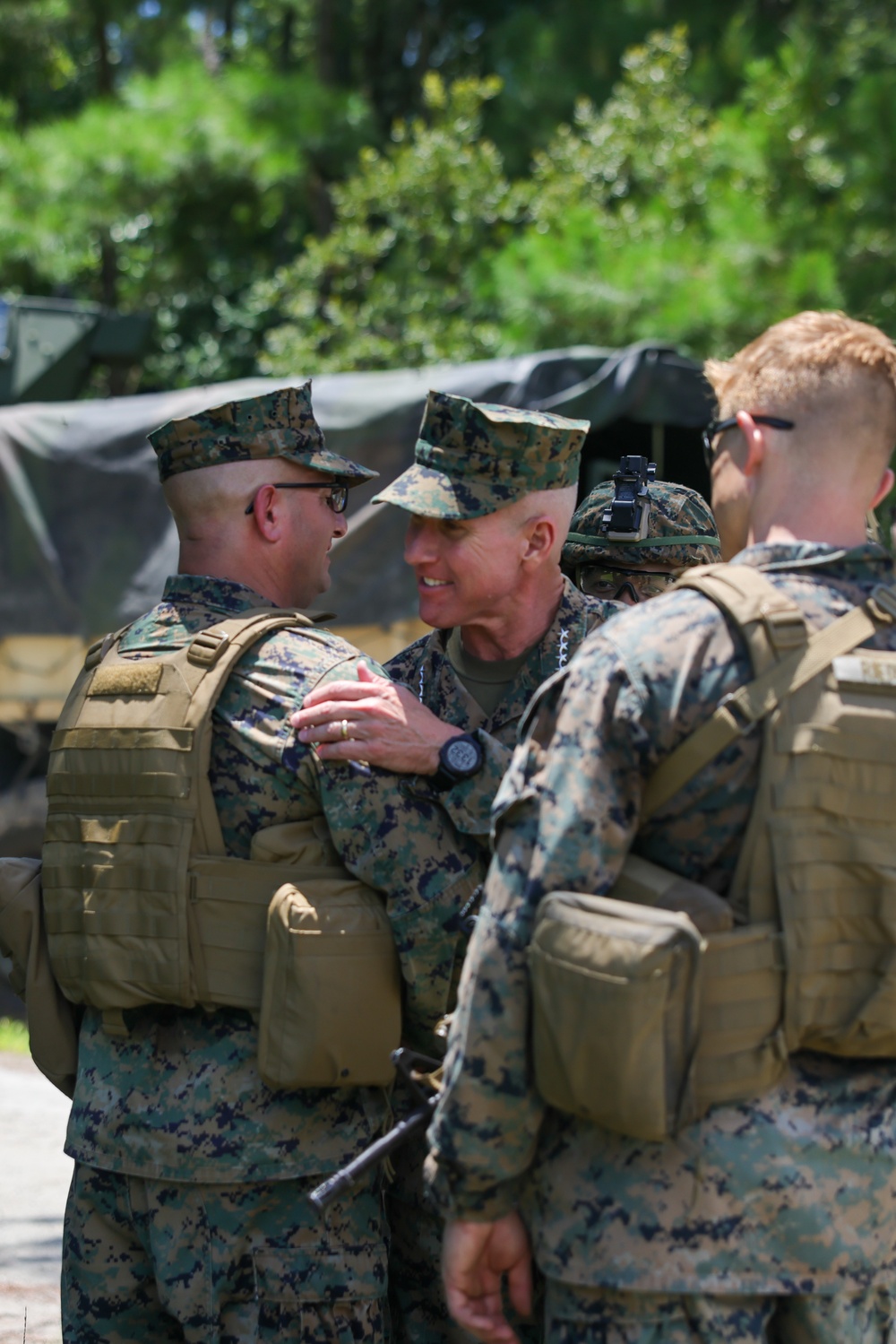 36th Assistant Commandant of the Marine Corps visits Marines with 1/10