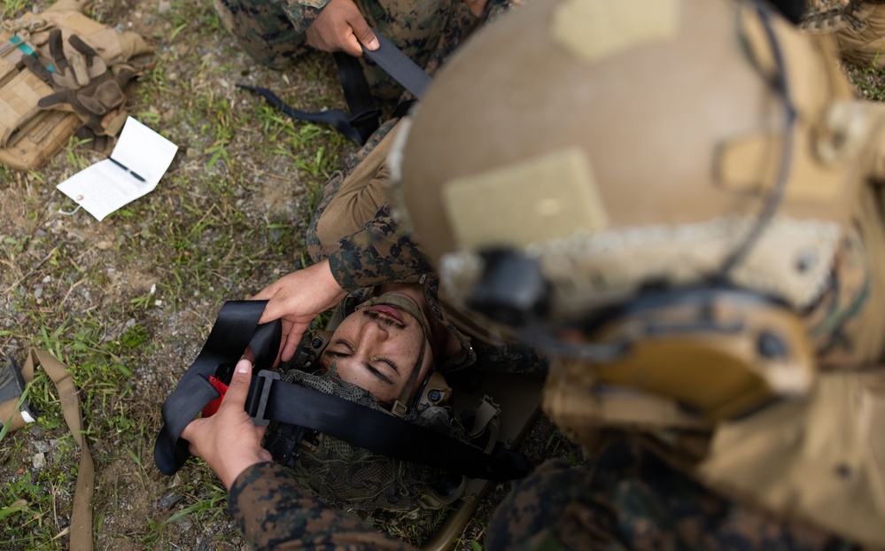 KMEP 23.3: U.S. service members conduct medical evacuation training