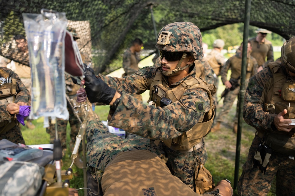 KMEP 23.3: U.S. service members conduct medical evacuation training