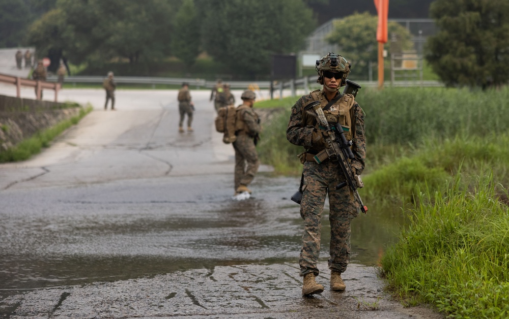 KMEP 23.3: U.S. service members conduct medical evacuation training