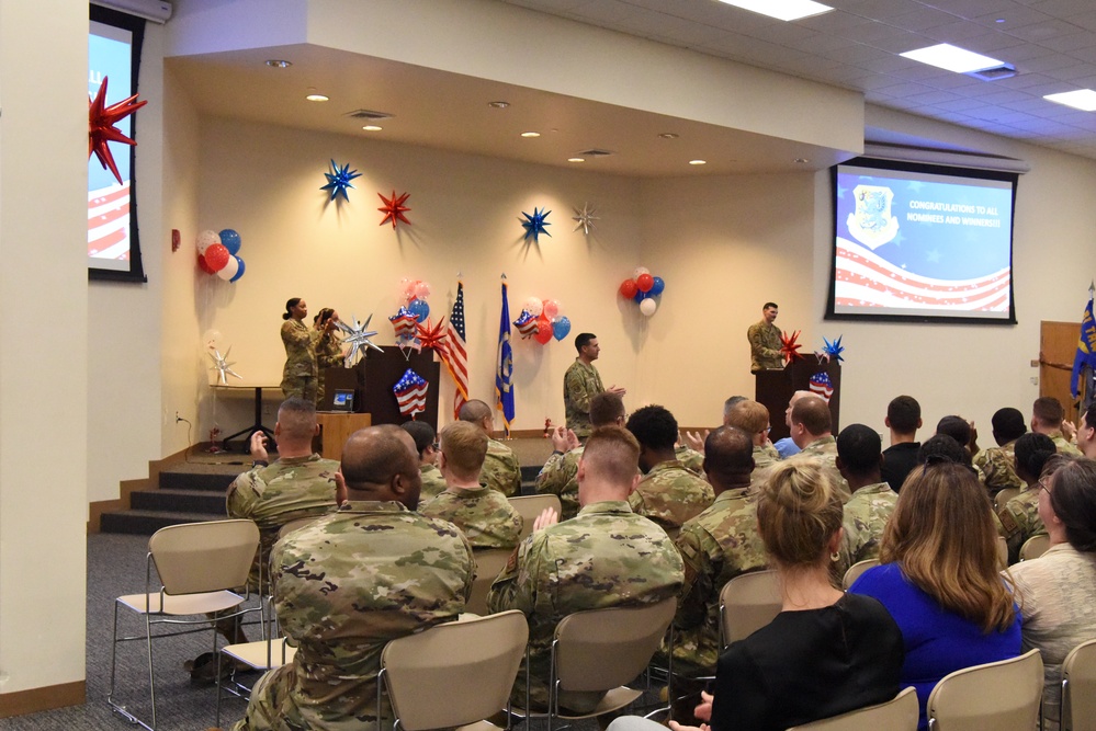 81st TRW hosts 2nd Quarterly Awards ceremony