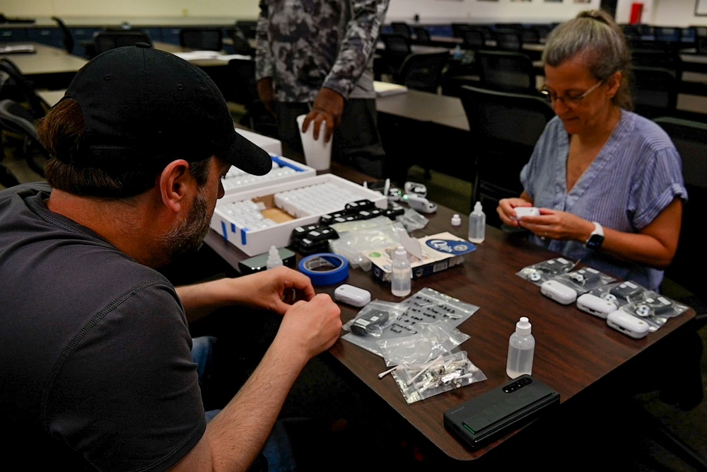 Joint service CBRN exercise a perfect opportunity for USAMMDA’s wearable health monitor team