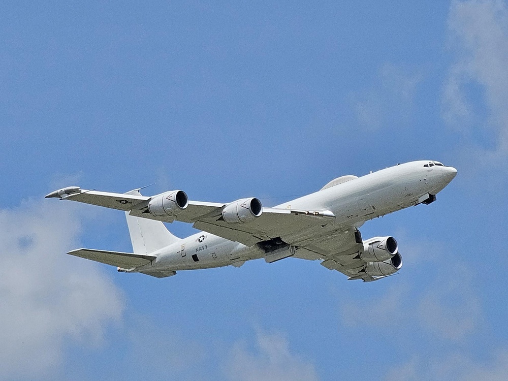 Navy accepts first E-6B Mercury upgraded by Northrop Grumman Corp.