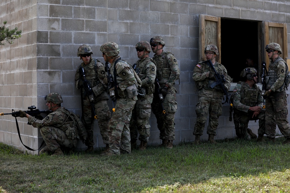 2-136th Infantry Conduct Air Assault with 2-147th Helicopter Assault Battalion on Camp Ripley