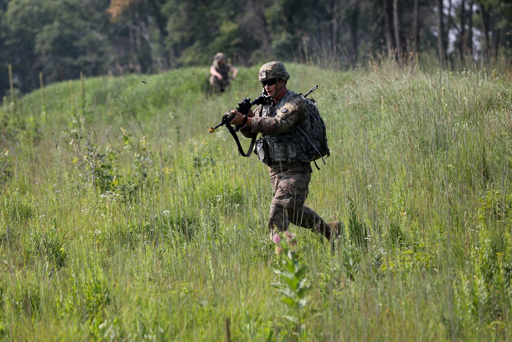 2-136th Infantry Conduct Air Assault with 2-147th Helicopter Assault Battalion on Camp Ripley