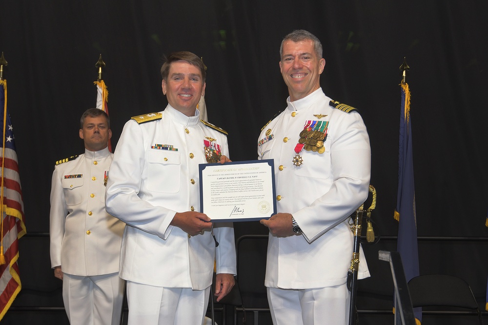 Capt. Daniel Covelli Relinquishes Command of NAWCTSD