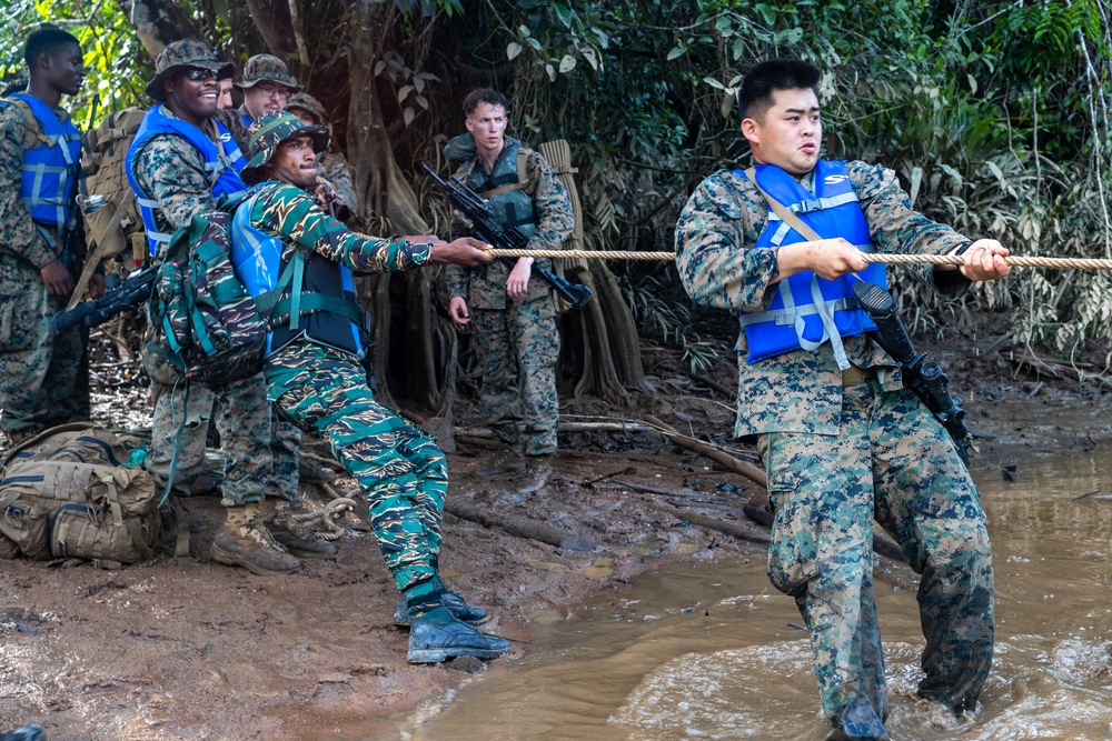 Tradewinds 23 Jungle Amphibious Training School: Special Techniques