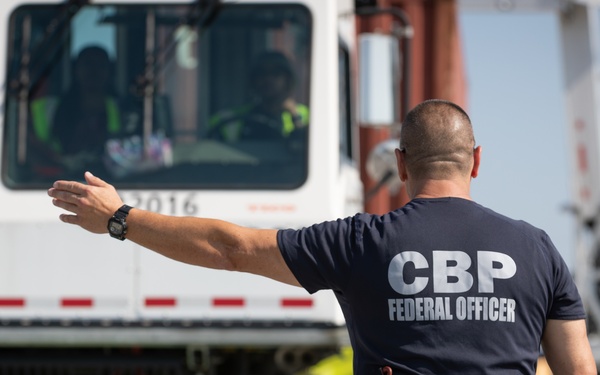CBP Officers Conduct NII Inspections at the Port of Savannah