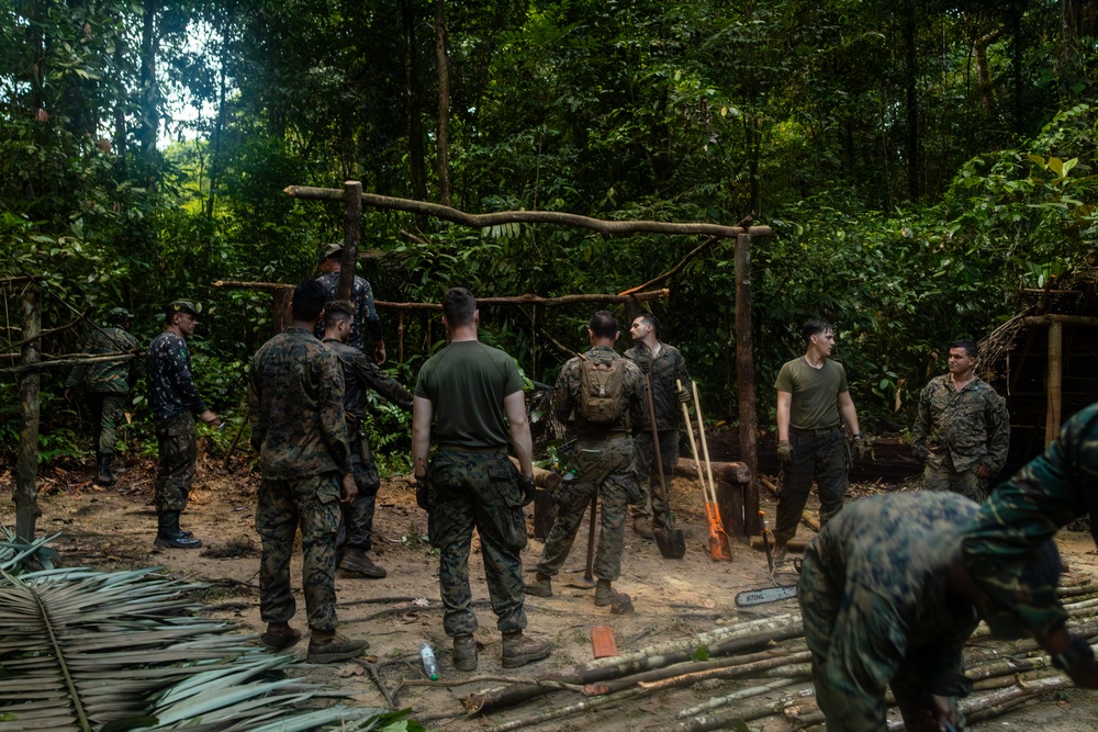 Tradewinds 23 Jungle Amphibious Training School: Survival