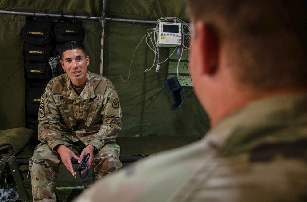 Soldiers of the 144th Area Support Company, Utah National Guard, provide real-world medical support during Talisman Sabre