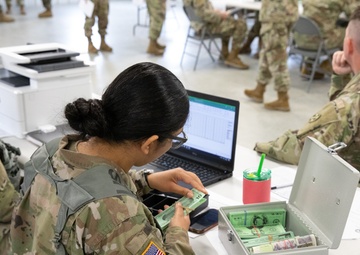 Finance Soldiers train to standard