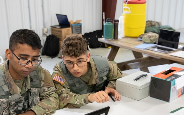 U.S. Army Reserve Soldiers conduct finance training at Exercise Diamond Saber