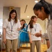 U.S. Airmen strengthen friendships with Japanese students