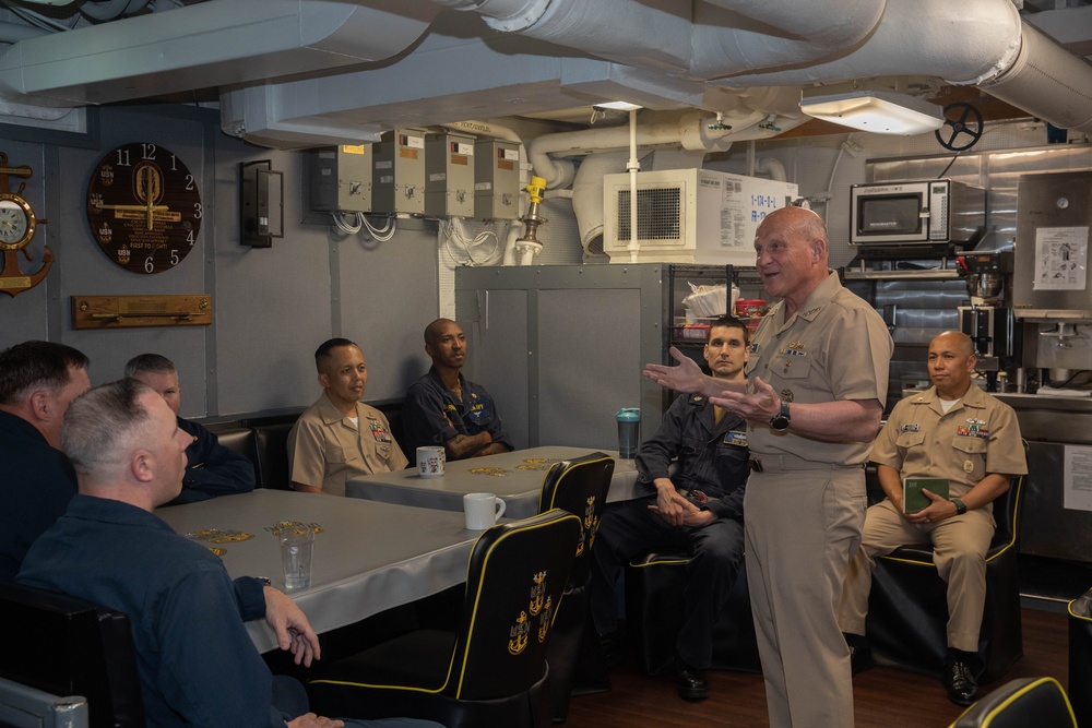 CNO visits USS Higgins