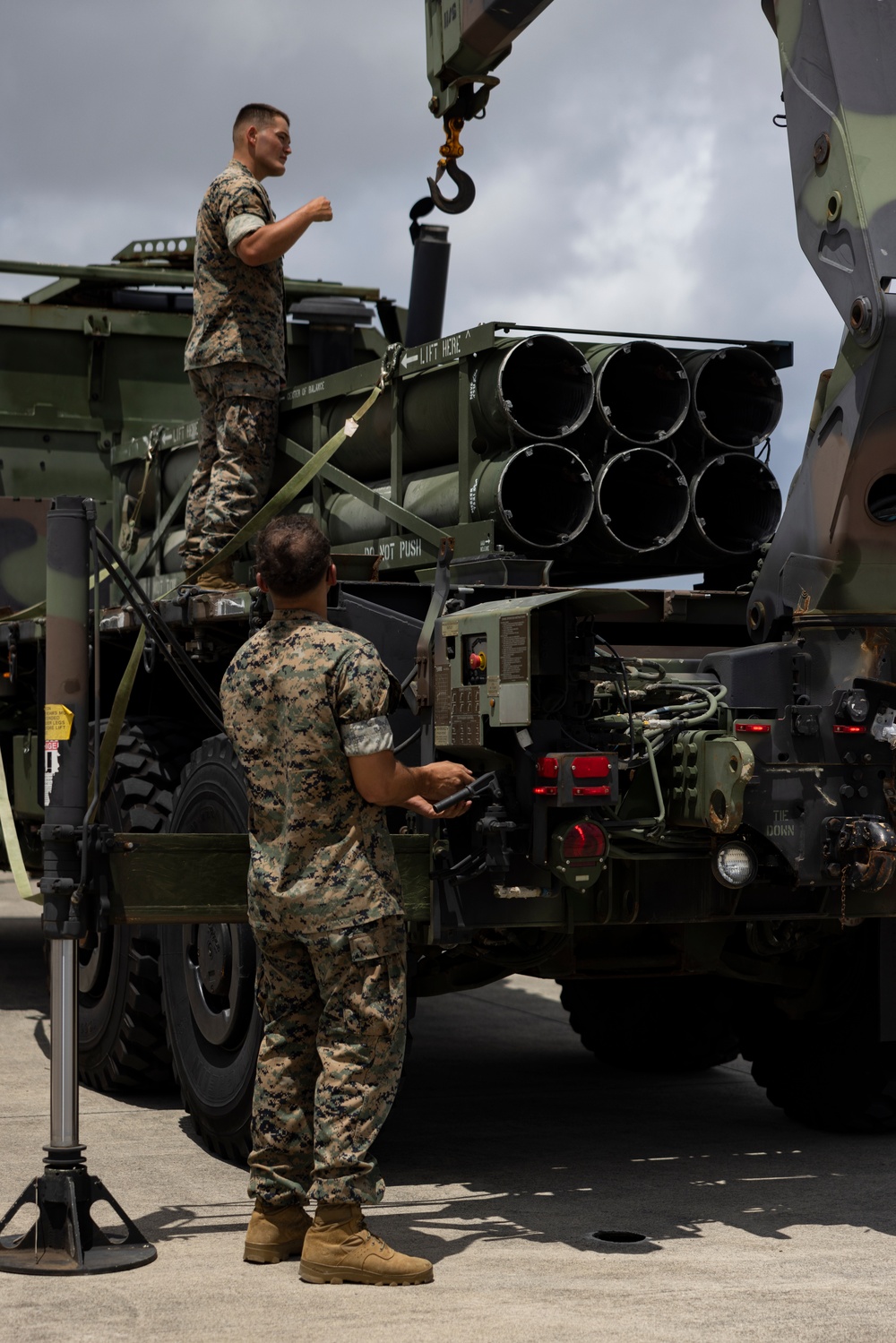 HIMARS LOADING SYSTEM PROTOTYPE