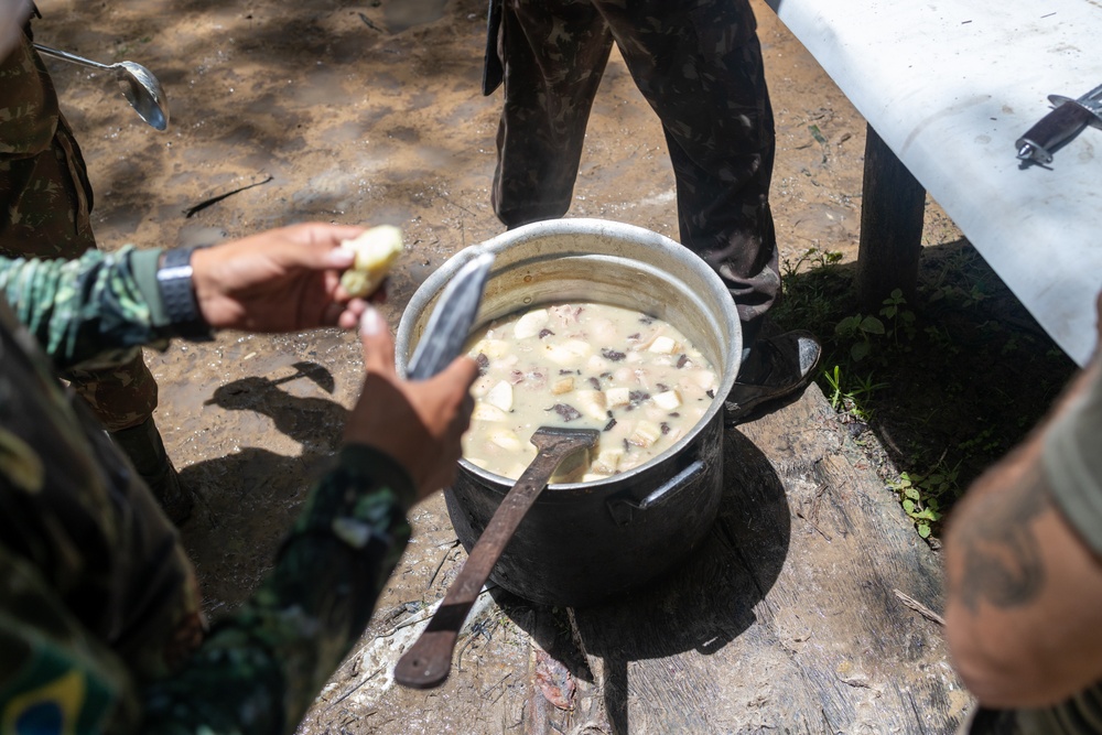 Tradewinds 23 Jungle Amphibious Training School: Jungle Food