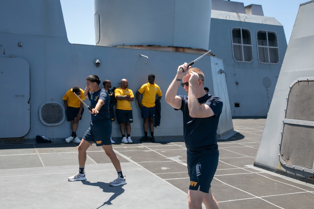 USS Mesa Verde Sailors Participate in SRF Bravo