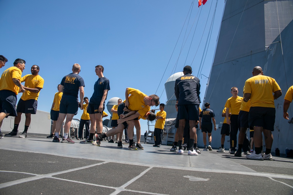 USS Mesa Verde Sailors Participate in SRF B