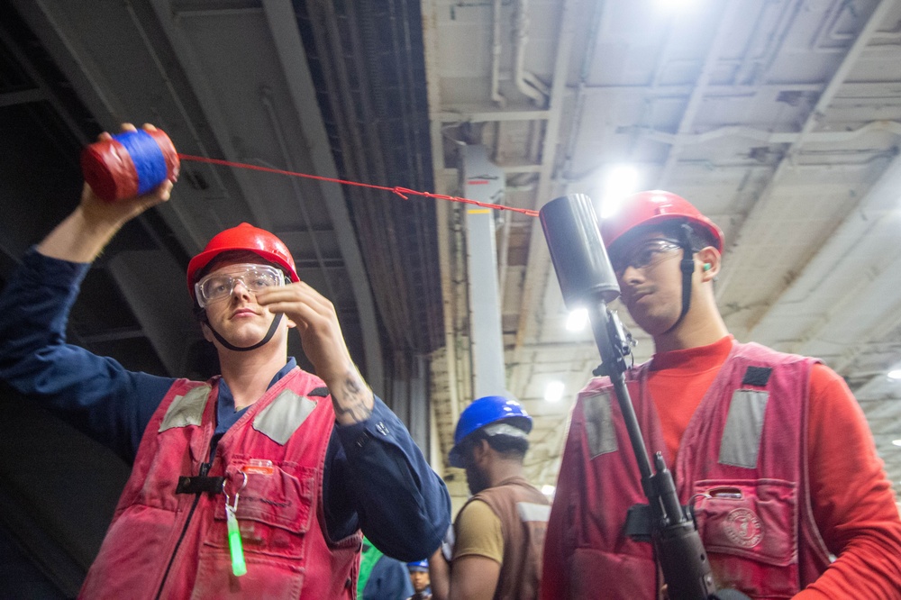 USS Ronald Reagan (CVN 76) conducts fueling-at-sea with USNS Rappahannock (T-AO 204)