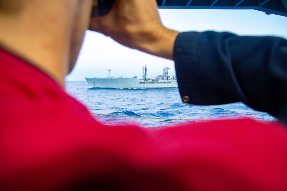 USS Ronald Reagan (CVN 76) conducts fueling-at-sea with USNS Rappahannock (T-AO 204)