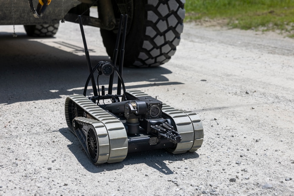 Combat Logistics Battalion-24 Conducts Improvised Explosive Device Response Exercises during their Marine Corps Combat Readiness Evaluation