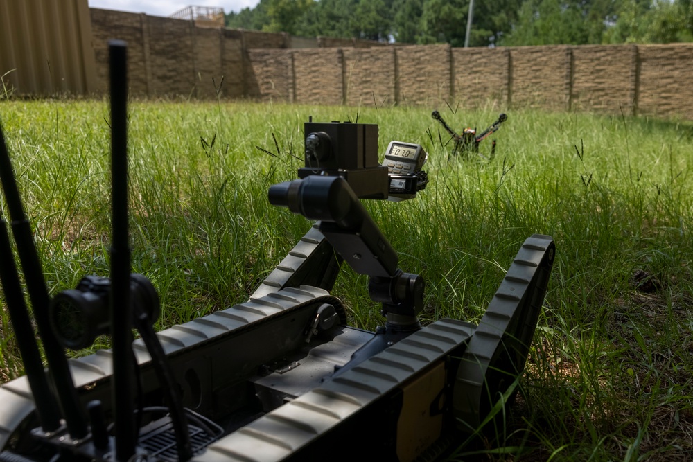 Combat Logistics Battalion-24 Conducts Improvised Explosive Device Response Exercises during their Marine Corps Combat Readiness Evaluation