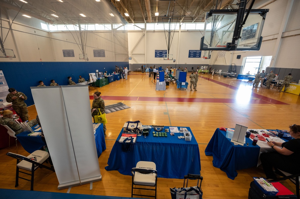 Dover AFB holds wellness fair, promotes healthy habits