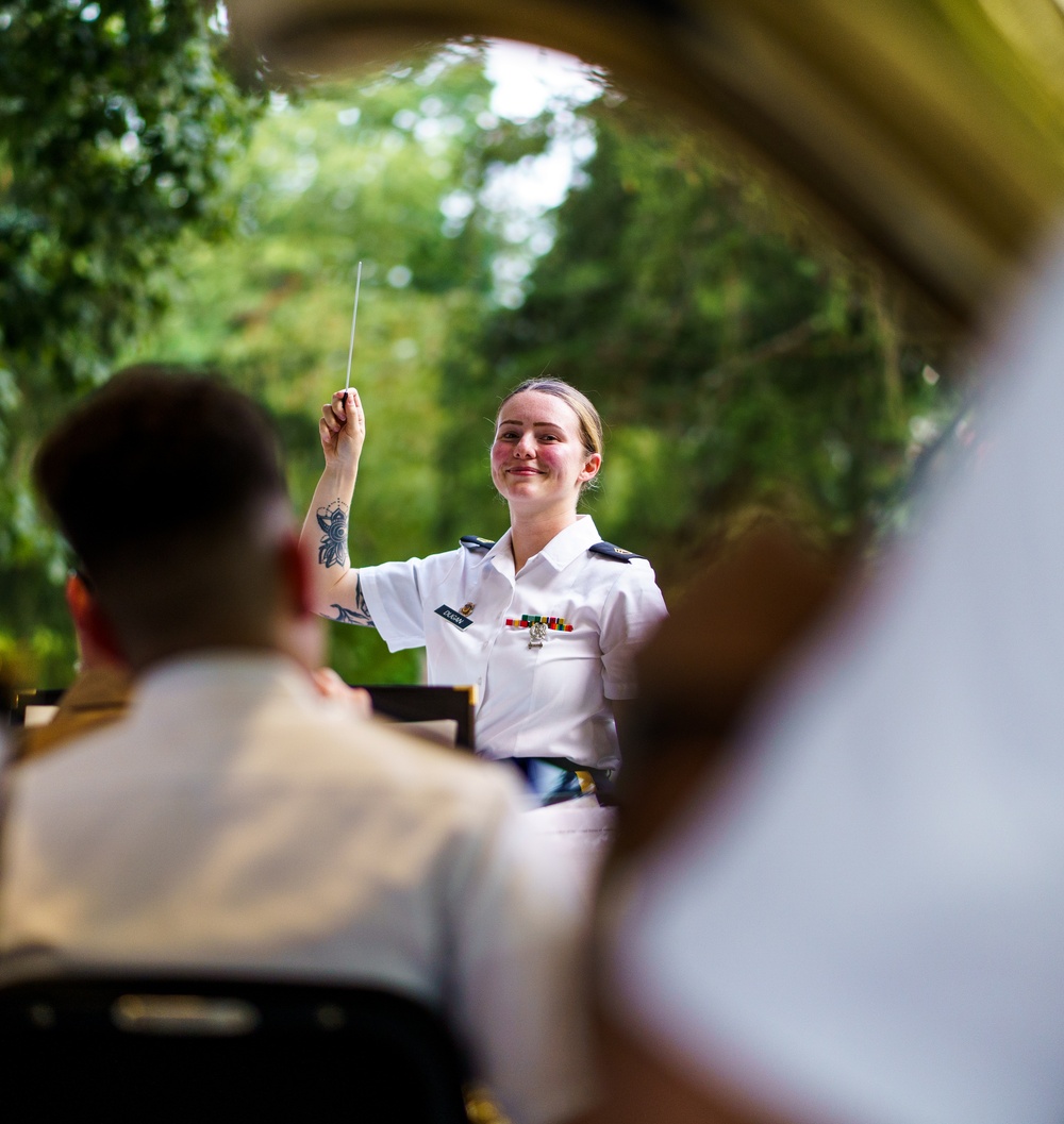 Staff Sgt. Dakota Dugan Conducts 198th Army Band