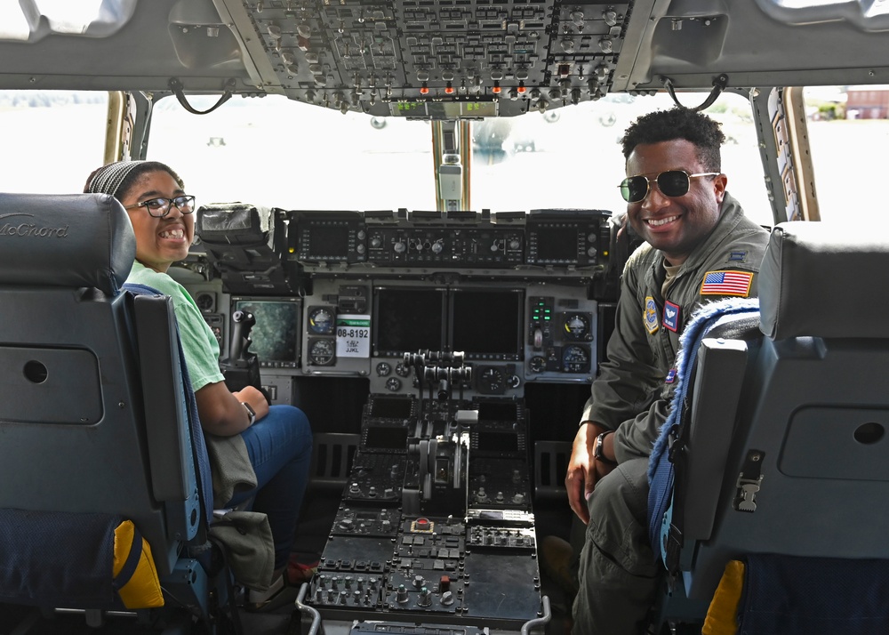 Organization of Black Aerospace Professionals experience 62d AW airlift capabilities