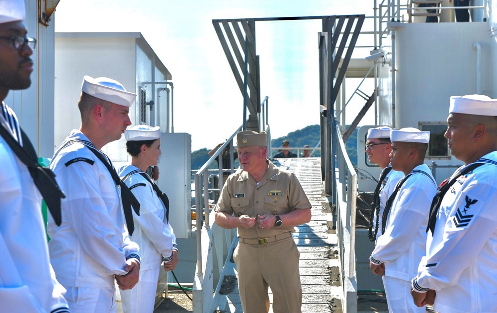 CNO Visits USS Milius