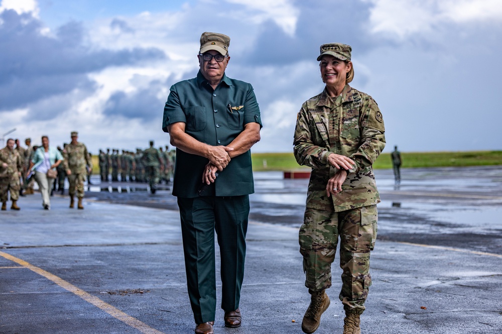 SOUTHCOM Commanding General, other foreign dignitaries visit TRADEWINDS 23