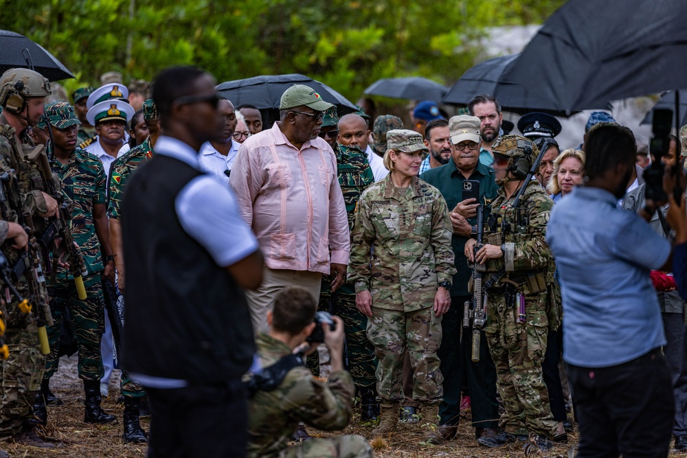 SOUTHCOM Commanding General, other foreign dignitaries visit TRADEWINDS 23