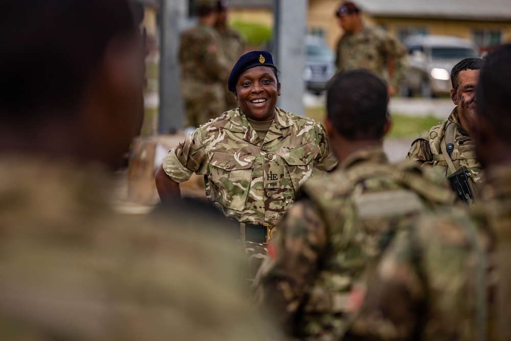 Bermuda Governor visits troops at TRADEWINDS 23