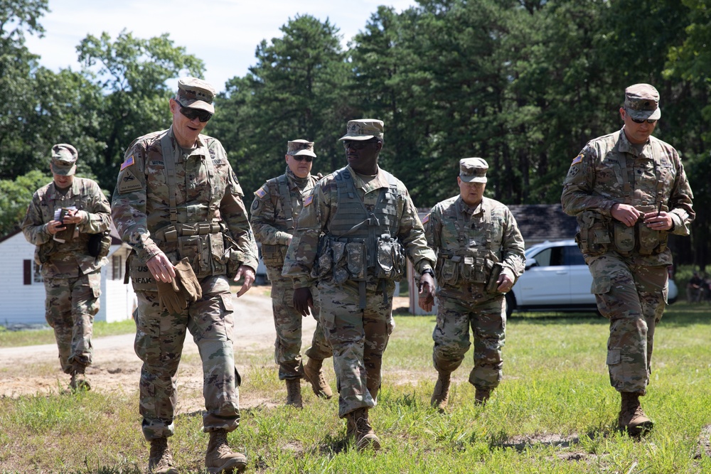 Soldiers Conduct STX Lanes During WAREX 2023