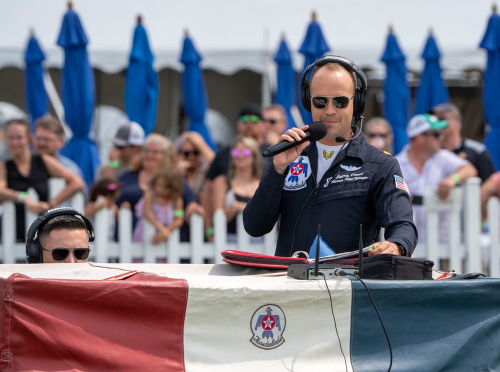 Thunderbirds headline Dayton Air Show