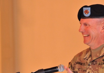 Garrison welcomes master explosive ordnance disposal technician as its senior enlisted leader